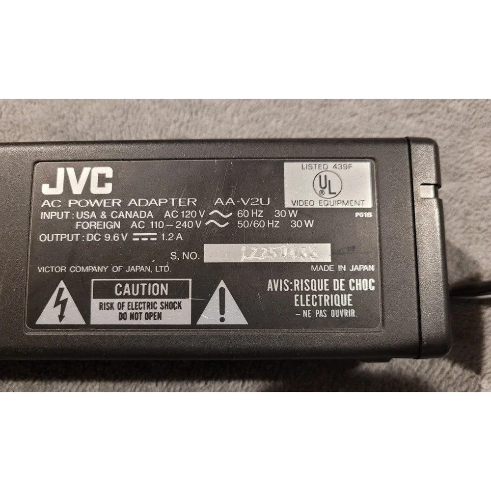 JVC AA-V2U AC Power Adapter Battery Charger Camcorder Tested Working